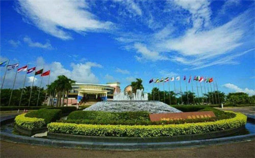 博士园有多少家分店，加盟博士园馆需加盟费多少