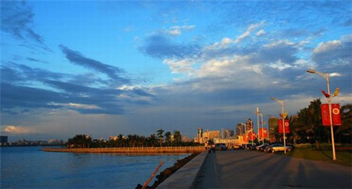 天山天池怎么去景区（到天山天池怎么坐公交车）